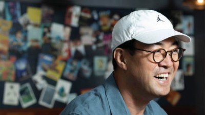 모래 위의  제왕이 쓰는 삶의 기록