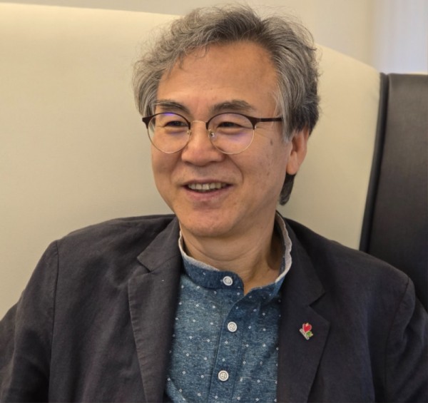 자서잔작가.jpg